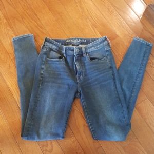 American Eagle Hi- Rise Jegging Size 6 X-Long